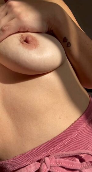 Renata Villarreal leaked photo #95