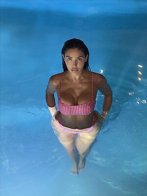 Renee Estella leaked photo #18