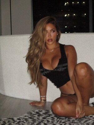 Renee Estella leaked photo #40