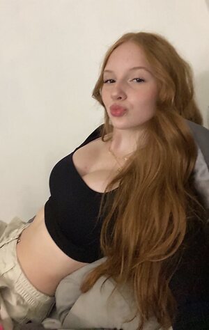 Renee Gough leaked photo #20