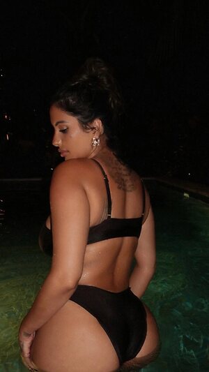 rere.bollywood leaked photo #43