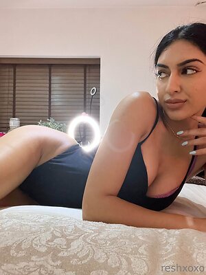 Reshmaxoxo leaked photo #10