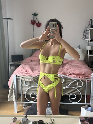 Reversecowgrl69 botticellibimbo laylaprimavera leaked photo #5