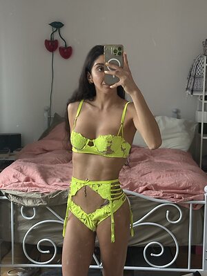 Reversecowgrl69 botticellibimbo laylaprimavera leaked photo #6