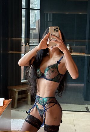 Reversecowgrl69 botticellibimbo laylaprimavera leaked photo #38