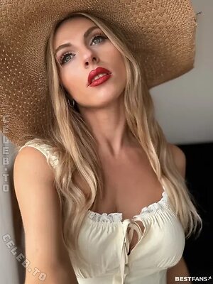 Ricarda Wolf photo