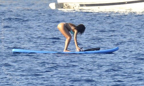 Rihanna photo