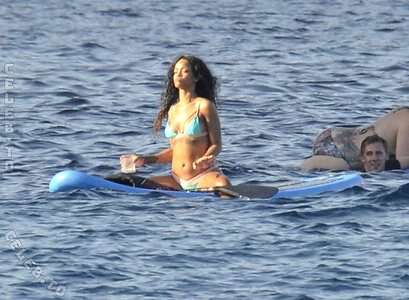 Rihanna photo