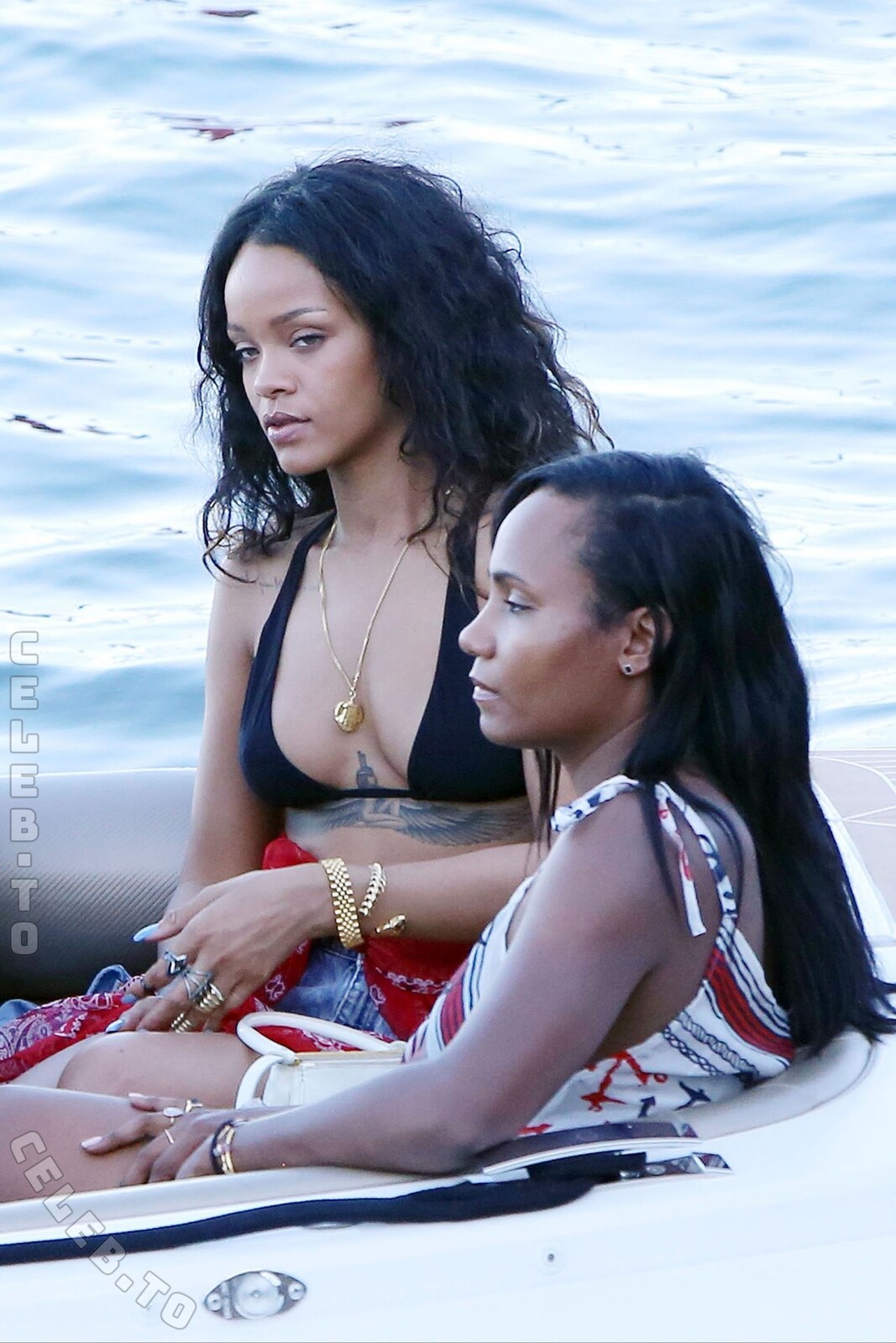 Rihanna photo