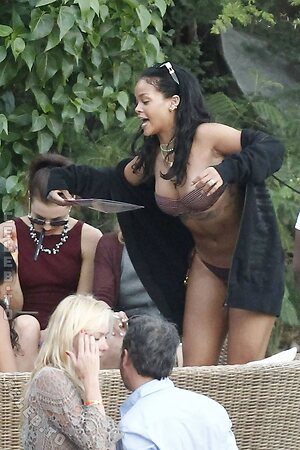 Rihanna leaked photo #366