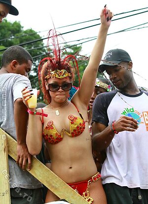 Rihanna leaked photo #404