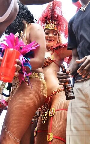 Rihanna leaked photo #423
