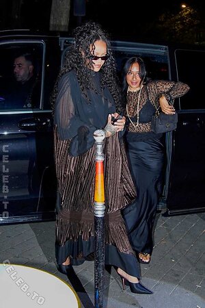 Rihanna leaked photo #434