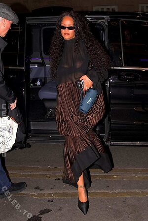 Rihanna leaked photo #443