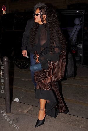 Rihanna leaked photo #445