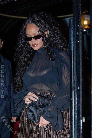 Rihanna leaked photo #446