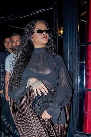 Rihanna leaked photo #457