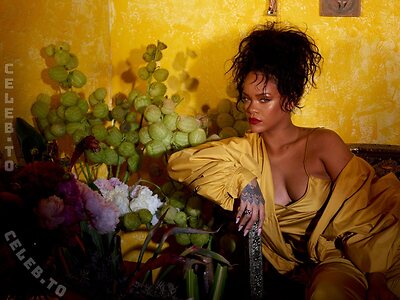 Rihanna leaked photo #461