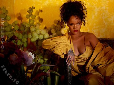 Rihanna leaked photo #462