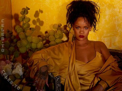 Rihanna leaked photo #465