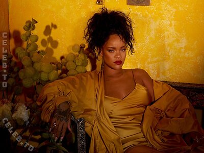 Rihanna leaked photo #466
