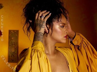 Rihanna leaked photo #477