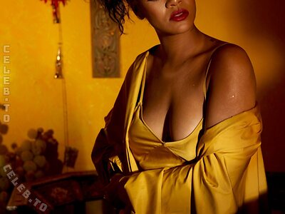 Rihanna leaked photo #482