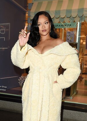 Rihanna leaked photo #529