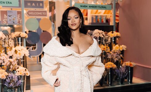 Rihanna leaked photo #538