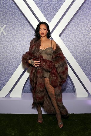 Rihanna leaked photo #569