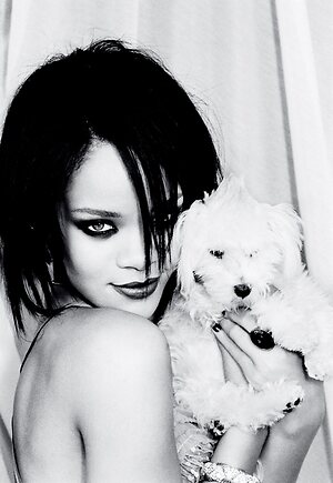 Rihanna leaked photo #582