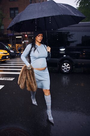 Robyn Rihanna Fenty leaked photos