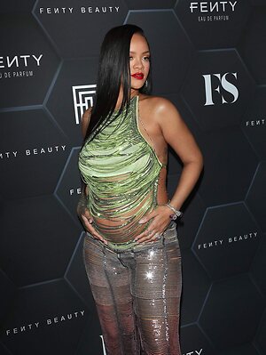 Rihanna leaked photo #640