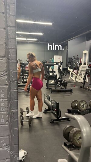 Riley Bilger leaked photo #16