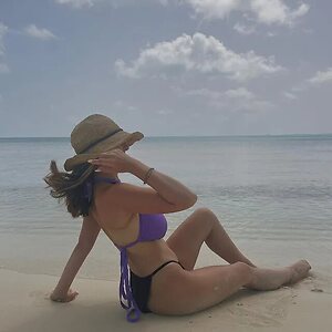 Riley F Nude Leaked Photo #8