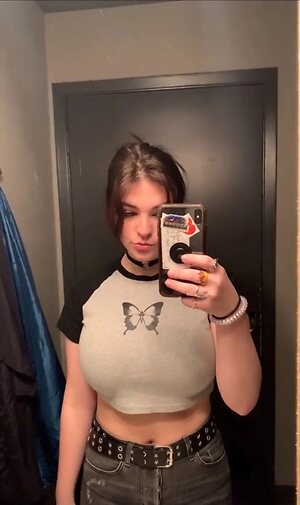 Riley F Nude Leaked Photo #29