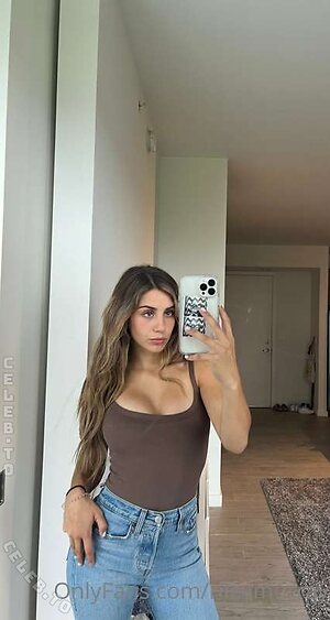 Riley Murray leaked photo #41