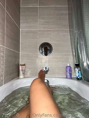 Riley Murray leaked photo #160