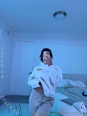 Riley Murray leaked photo #338