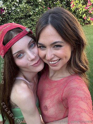 Riley Reid Nude Leaked Photo #43