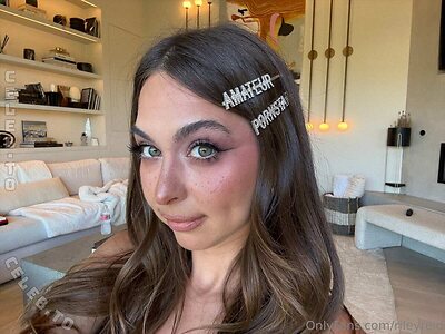 Riley Reid Nude Leaked Photo #202