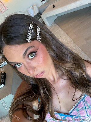 Riley Reid Nude Leaked Photo #205