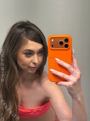 Riley Reid Nude Leaked Photo #254