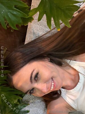 Riley Reid Nude Leaked Photo #367