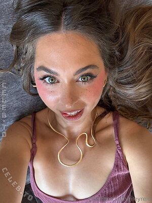 Riley Reid photo