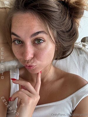 Riley Reid photo