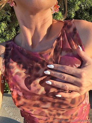 Riley Reid photo