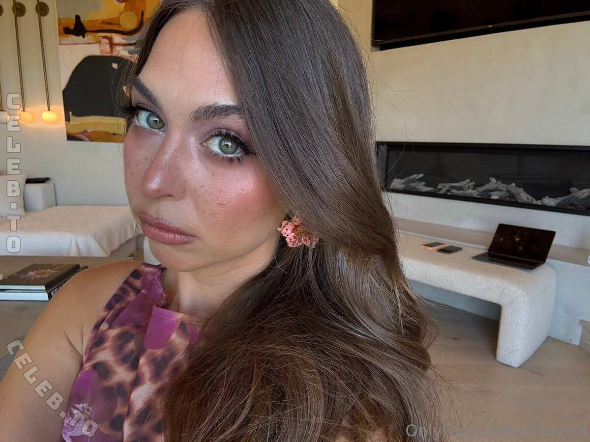 Riley Reid photo