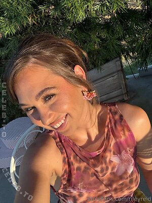 Riley Reid Nude Leaked Photo #989
