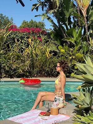 Riley Reid Nude Leaked Photo #1031